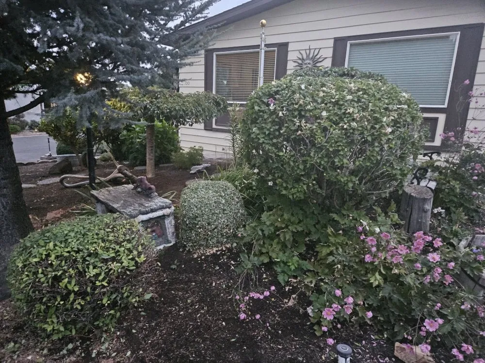 Top-rated garden landscaping in Yakima, WA by Fords Affordable Landscaping And Tree Service
