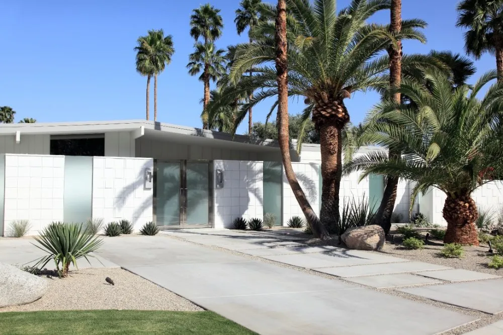 Top-rated residential landscaping for homes in Los Angeles, CA by Foregrounds Landscape