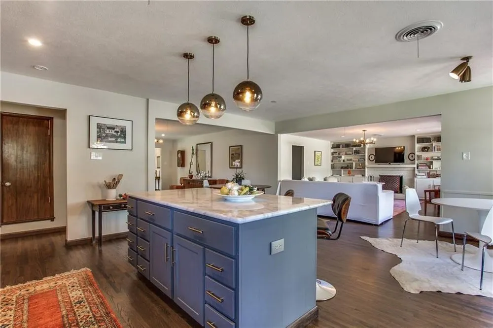 Expert lawn care service for beautiful yards across Bay Saint Louis, MS - Foreman Coast Living