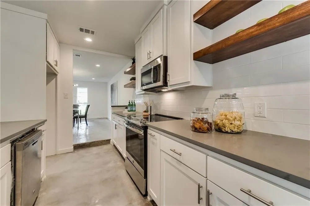 Affordable landscaping services experts serving Bay Saint Louis, MS - Foreman Coast Living