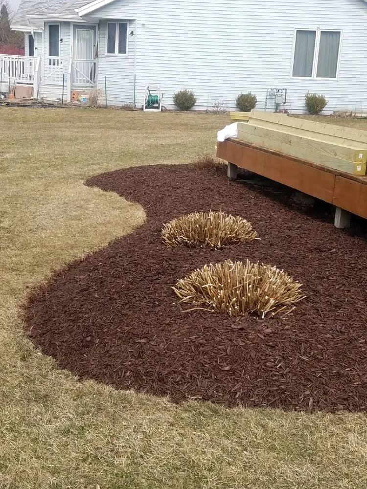 Reliable landscape installation experts serving Rockford, IL - Forest City Lawn Care