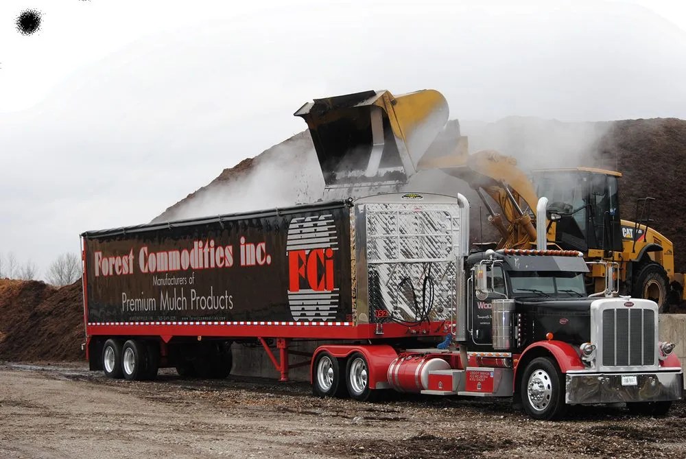 Trusted landscaping services experts serving Martinsville, IN - Forest Commodities