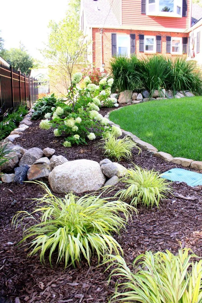 Expert lawn care service in Omaha, NE - Forest Green Lawn & Landscaping