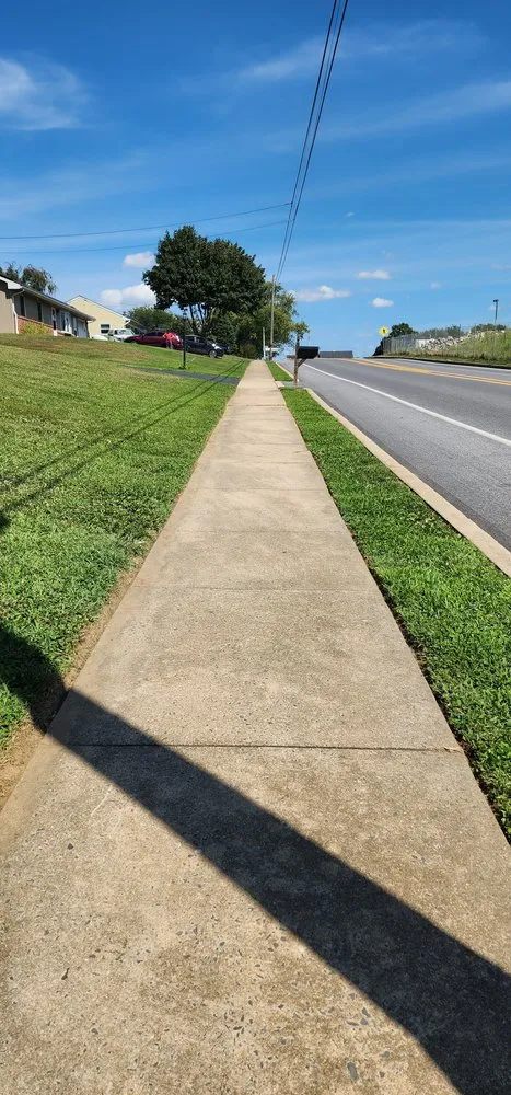 Local yard maintenance with custom design across Columbia, PA - Forest Green Lawn Care