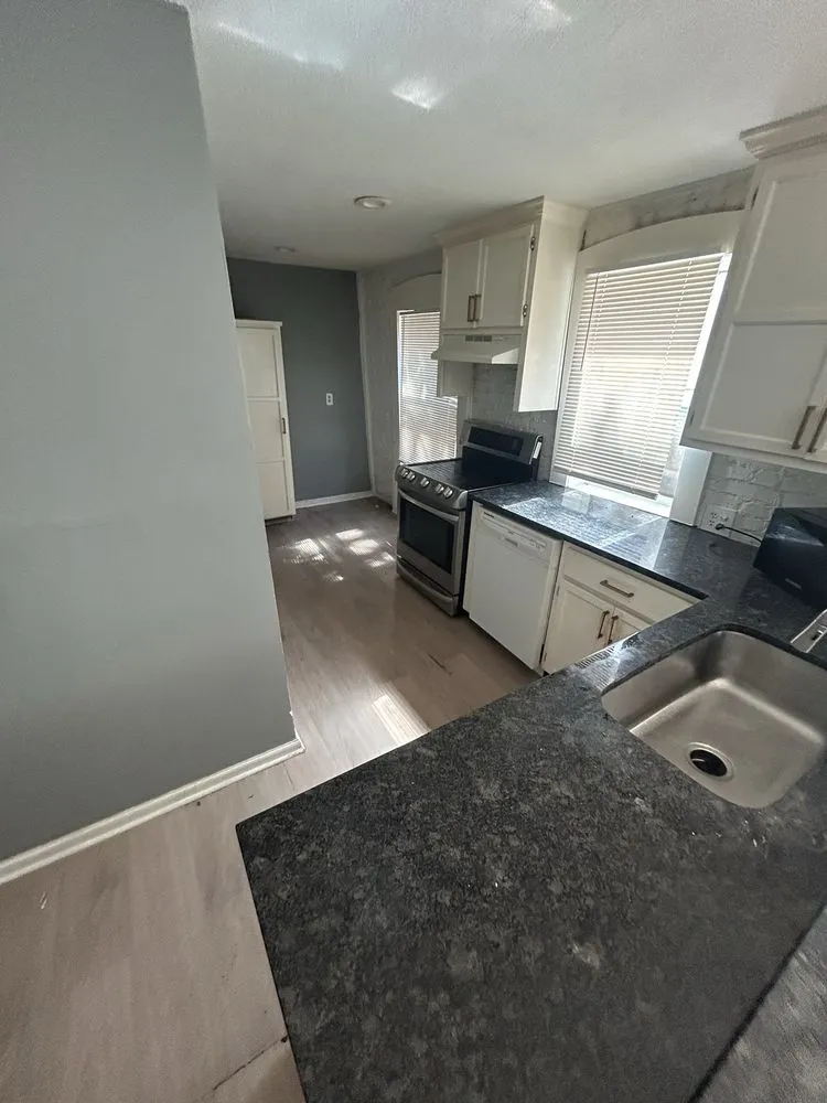 Reliable garden landscaping for residential properties in Kansas City, MO by Forest Junk Removal