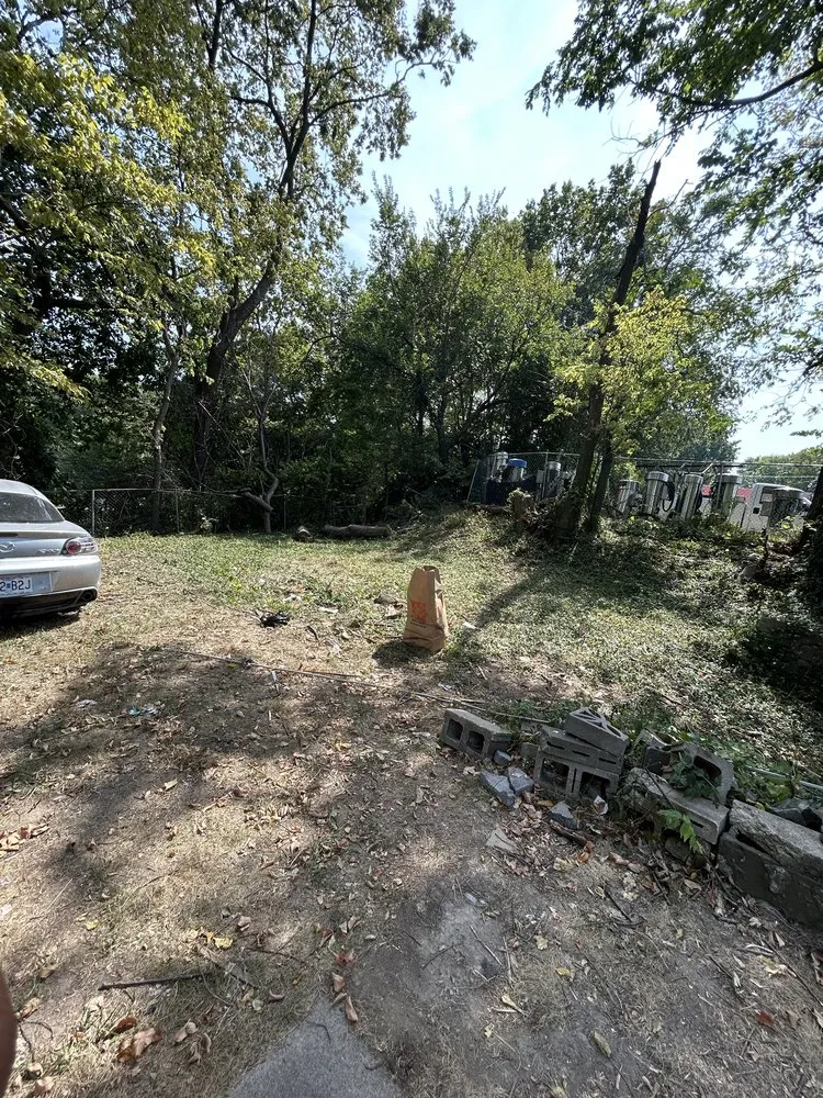 Local yard maintenance for outdoor upgrades across Kansas City, MO - Forest Junk Removal