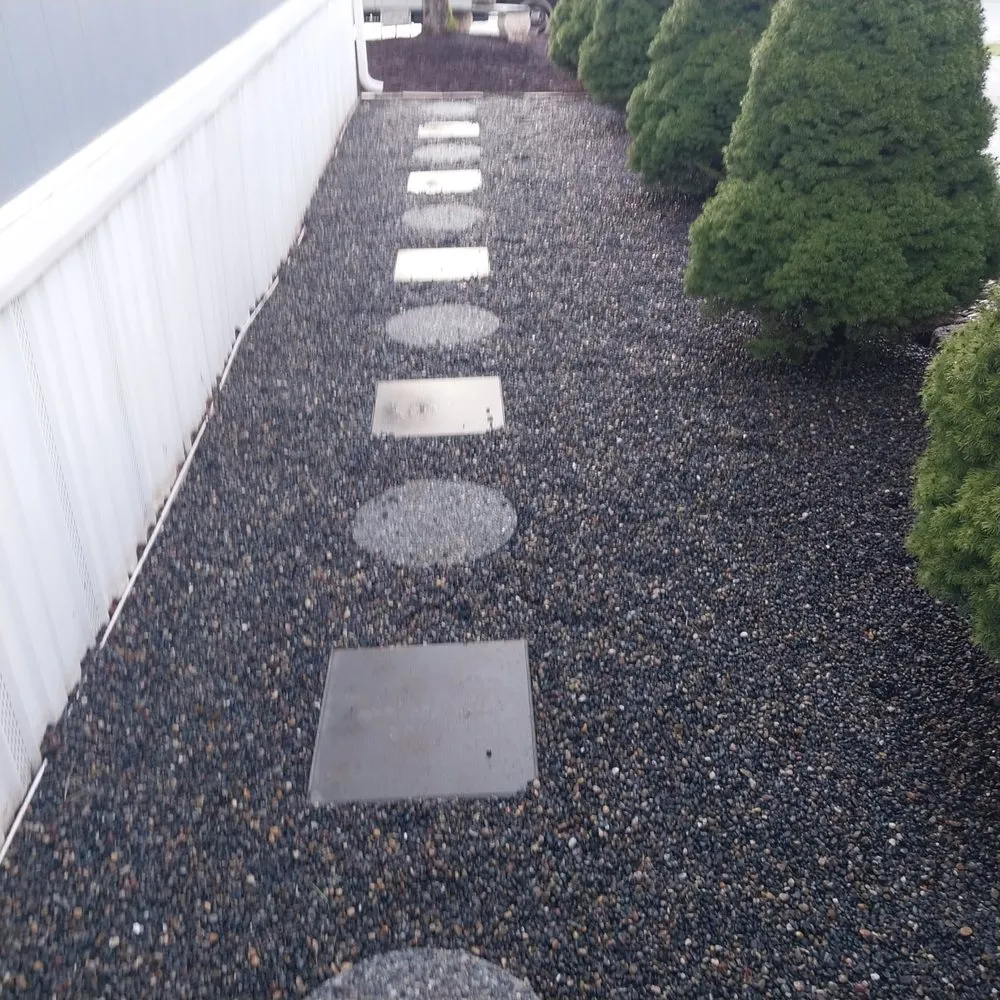 Expert yard maintenance experts serving Vancouver, WA - Forever All Natural Landscaping