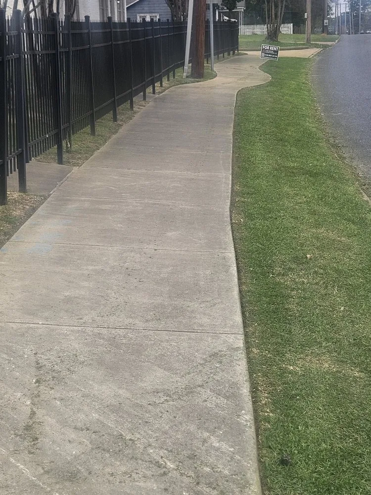 Custom residential landscaping experts serving Ruston, LA - Forever Grateful Contractor