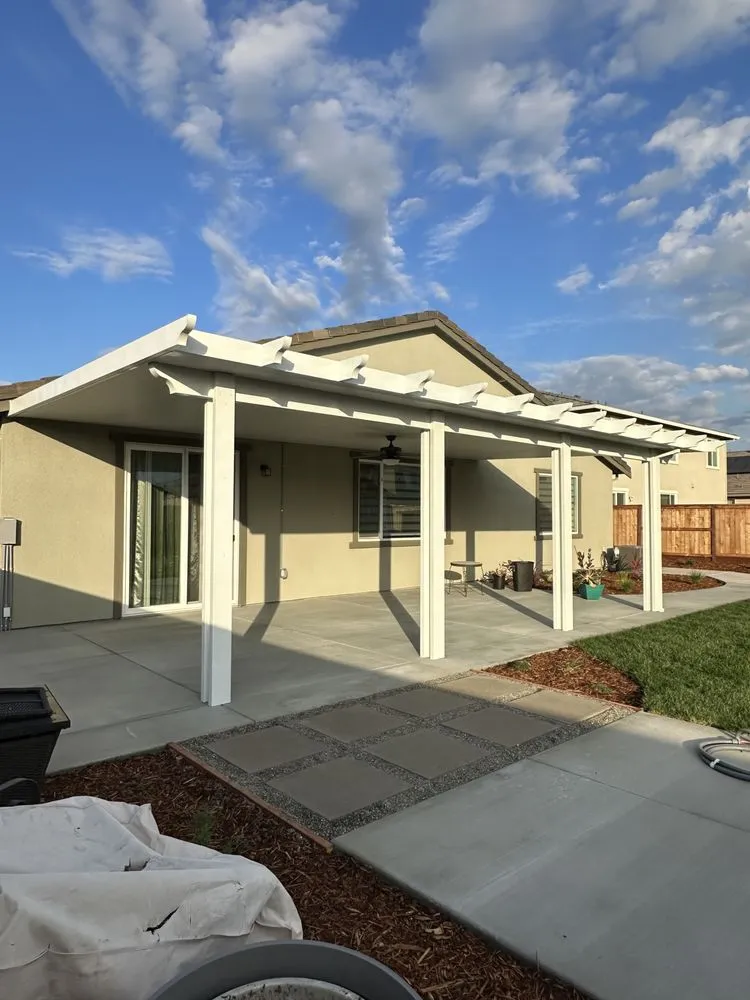 Affordable lawn care service for beautiful yards across Dixon, CA - Forever Green Cali