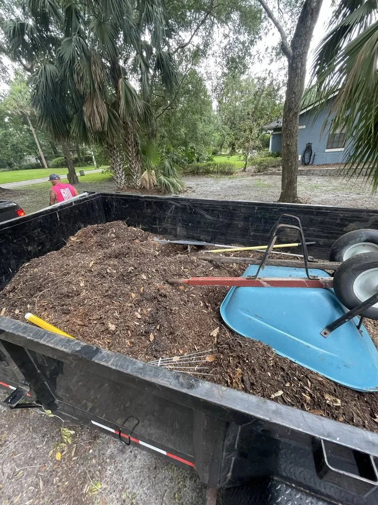 Custom garden landscaping experts serving DeLand, FL - Forever Green