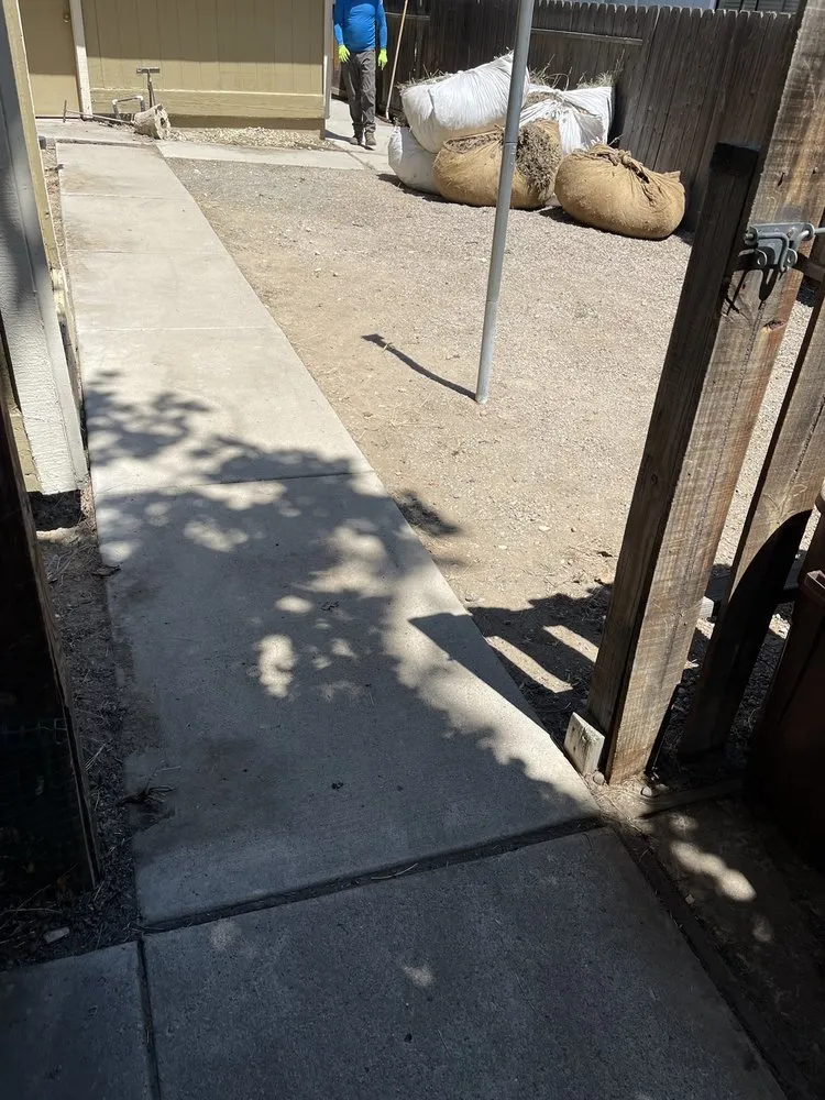 Expert lawn mowing service in Sun Valley, NV - Forever Green Lawn Services