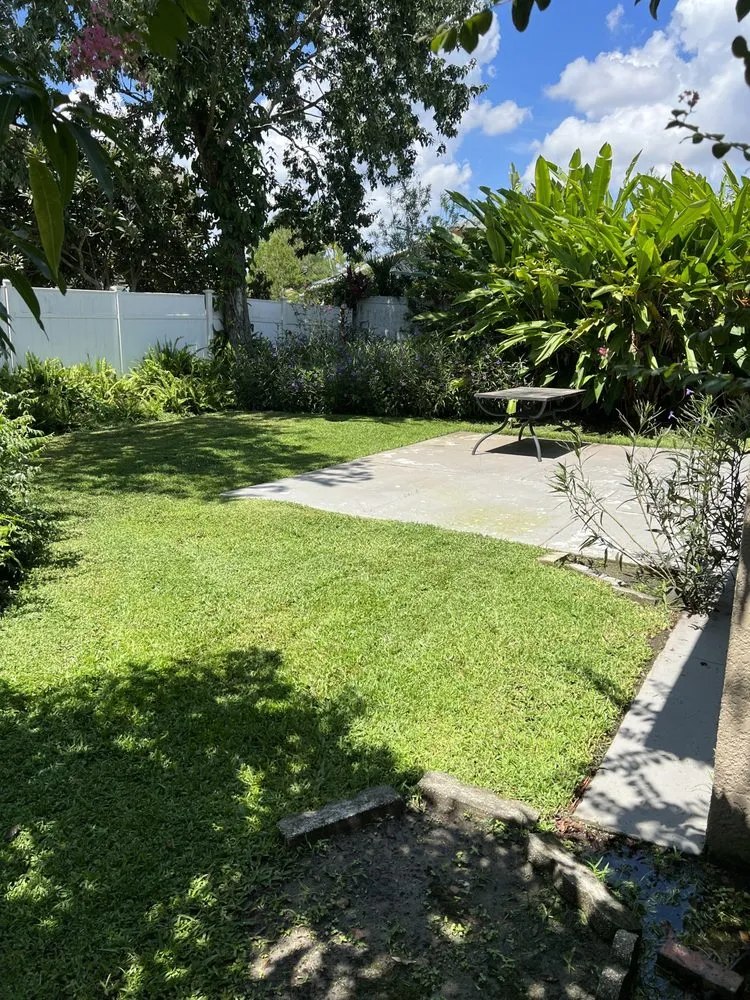 Trusted residential landscaping experts serving Alafaya, FL - Forever Green Milliani Lawn Care