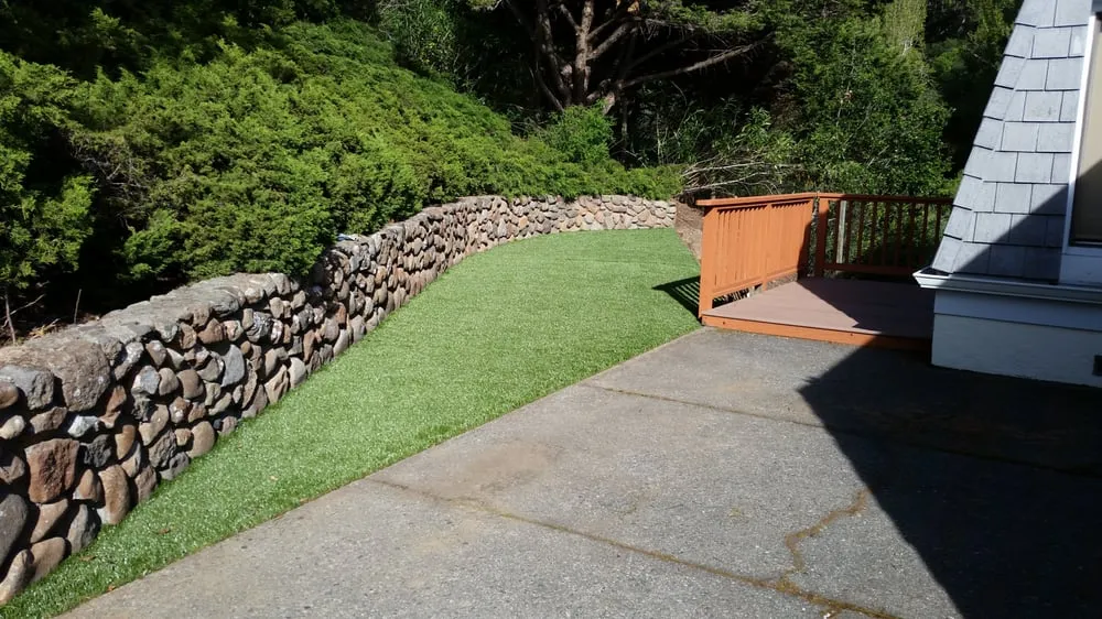 Custom landscaping services for residential properties in Novato, CA by Forevergreen Landscape & Maintenance