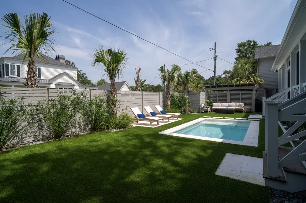 Local yard maintenance for beautiful yards across Charleston, SC - ForeverLawn Charleston