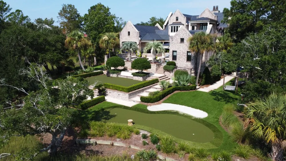 Affordable yard maintenance near you in Charleston, SC by ForeverLawn Charleston