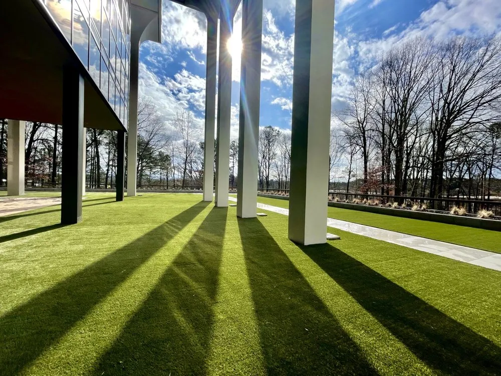 Reliable yard cleanup service in Loganville, GA - ForeverLawn NCGA - Atlanta Artificial Turf