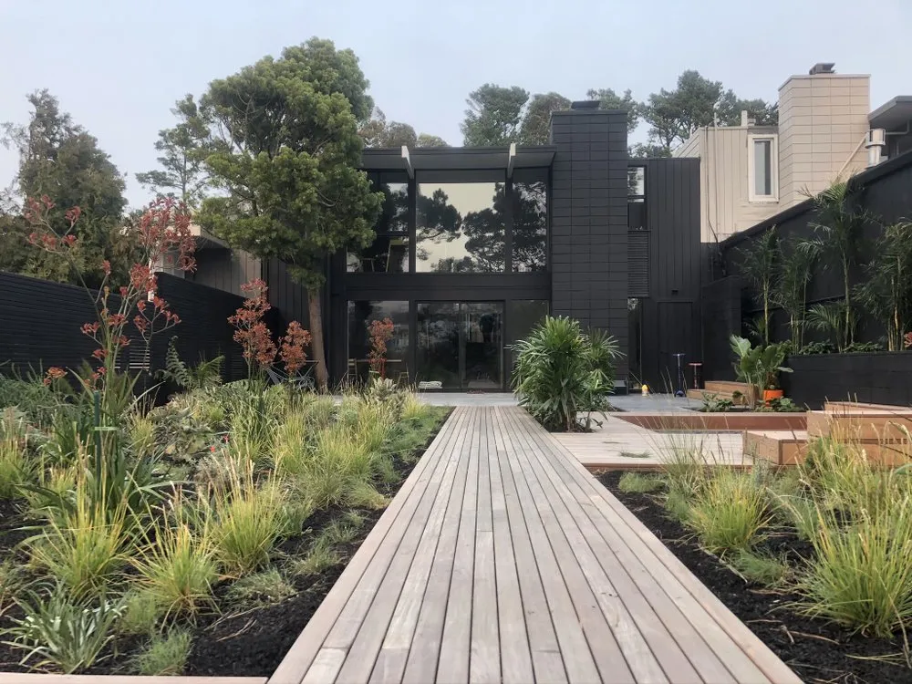 Affordable landscape design in Patterson, CA by Form and Function Landscapes