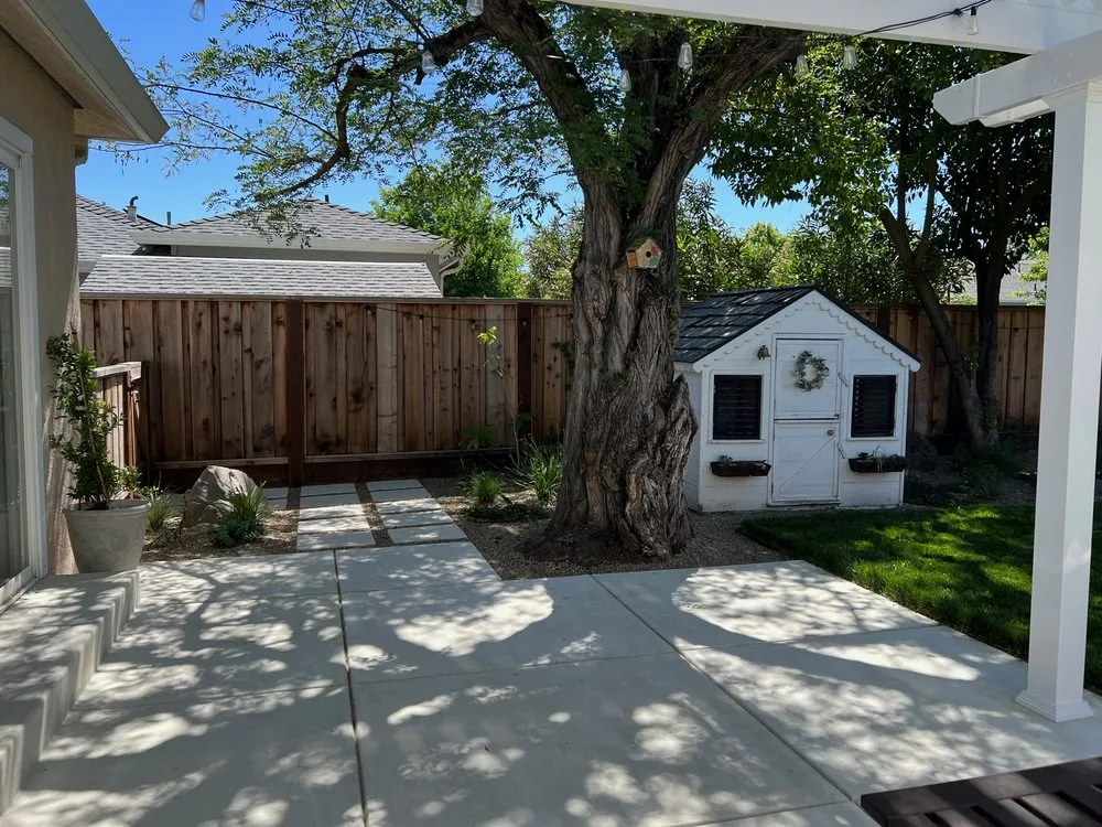 Local yard maintenance for residential properties in Patterson, CA by Form and Function Landscapes