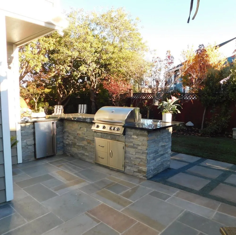 Professional garden landscaping with custom design across Patterson, CA - Form and Function Landscapes