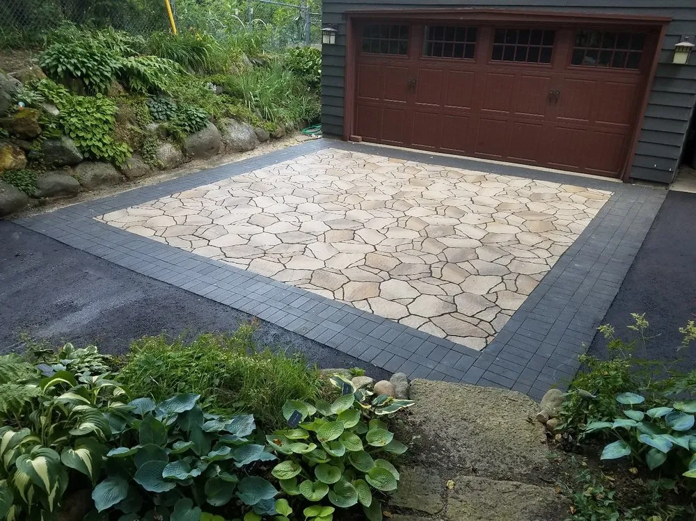 Professional garden landscaping for residential properties in Evansville, WI by Formecology