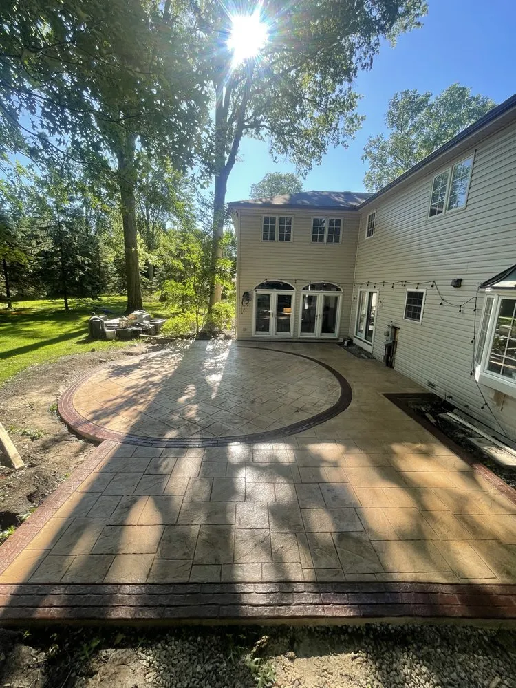 Professional outdoor landscaping for outdoor upgrades across Lakewood, OH - Forni Landscaping Arts