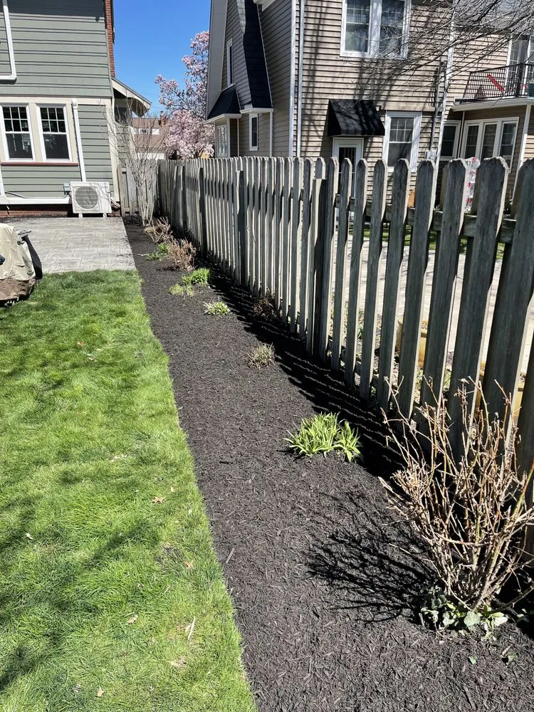 Professional lawn mowing service near you across Lakewood, OH - Forni Landscaping Arts