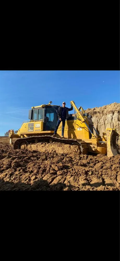 Custom lawn care service experts serving Horn Lake, MS - Forrest Construction