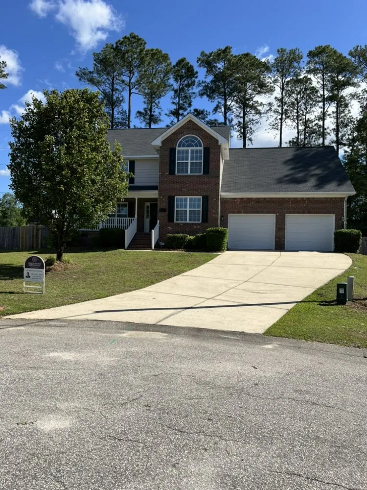Local landscaping services experts serving Fayetteville, NC - Fort Liberty Lawn