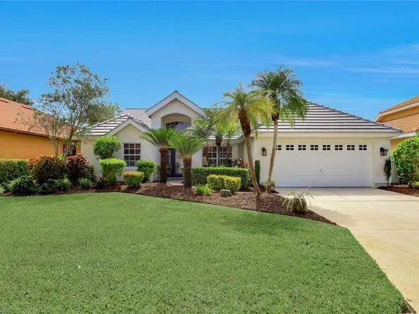 Professional landscaping services in Fort Myers, FL by Fort Myers Lawncare