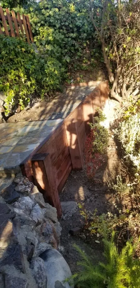 Professional lawn mowing service experts serving Berkeley, CA - Fortino Alducin Landscaping