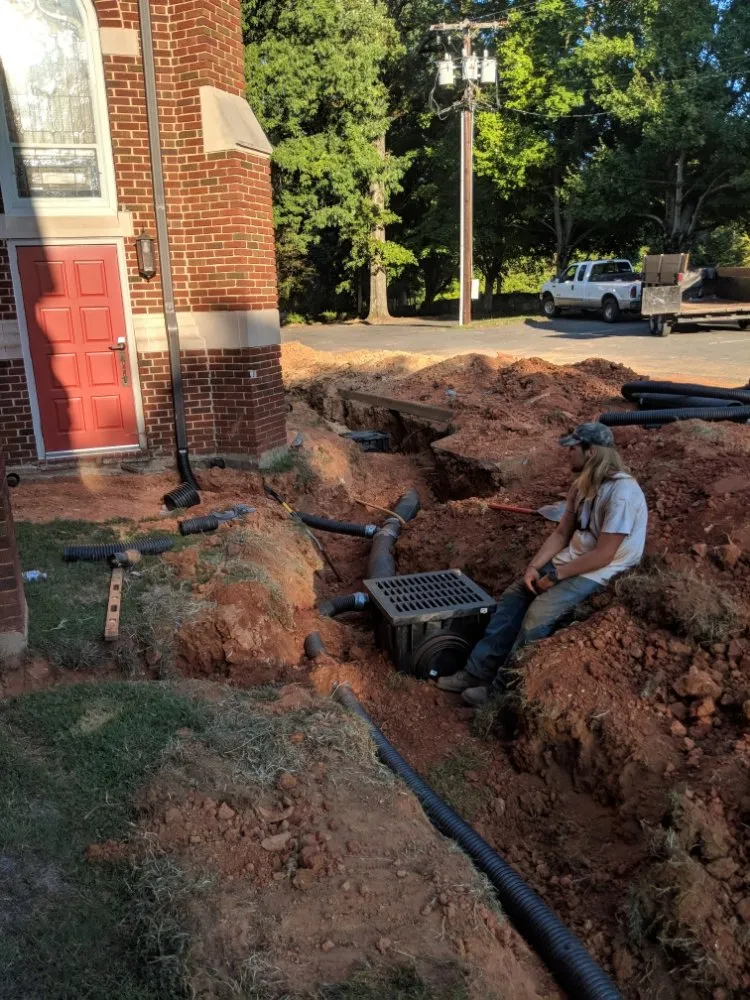 Expert yard maintenance for homes in Mt Holly, NC by Fortner Landscapes