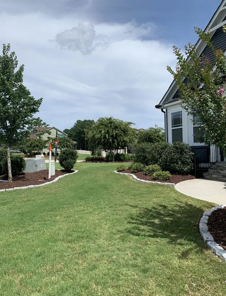 Top-rated lawn care service experts serving Wake Forest, NC - FortSmith Landscaping