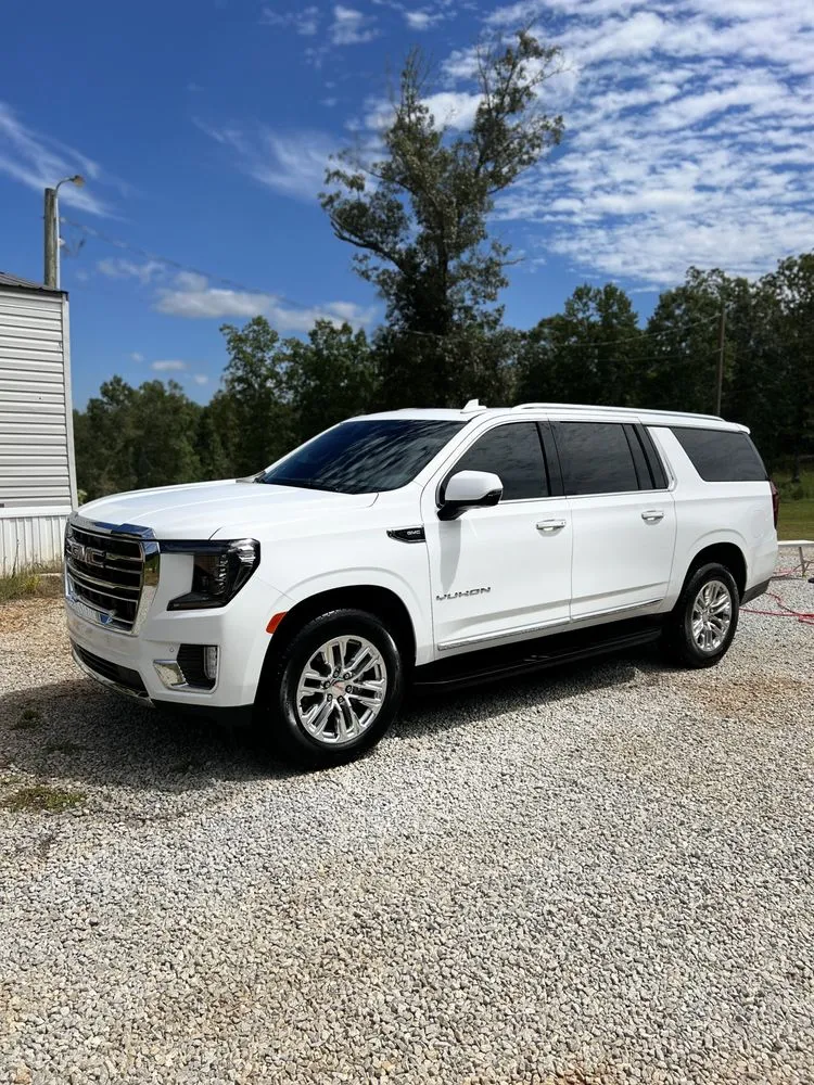 Custom garden landscaping with custom design across Elberton, GA - Fortson Deluxe