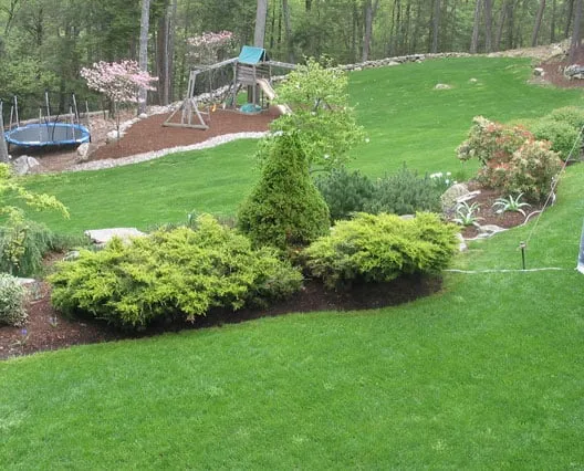 Reliable landscape installation for residential properties across Easton, CT - Foster's