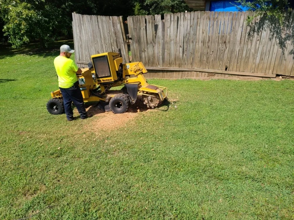 Top-rated lawn mowing service in Resaca, GA by Foubert's Landscaping