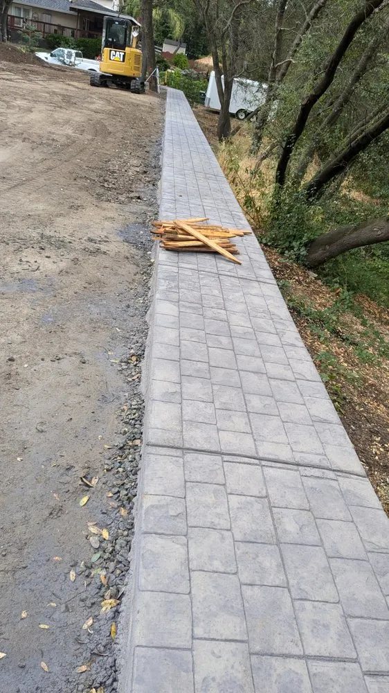 Professional garden landscaping with custom design in Sacramento, CA by Four Brothers Landscaping And Concrete