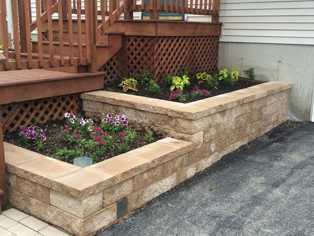 Trusted outdoor landscaping for beautiful yards in Saint Albans City, VT by Four Leaf Landscaping