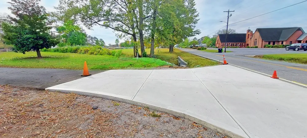 Top-rated landscape design for beautiful yards in Four Oaks, NC by Four Oaks Residential