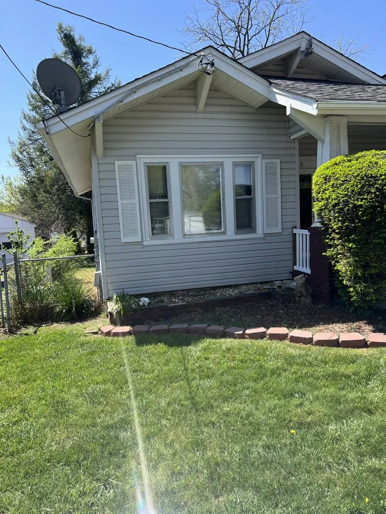 Custom yard maintenance near you in Lynchburg, VA by Four Season Lawn Care And More