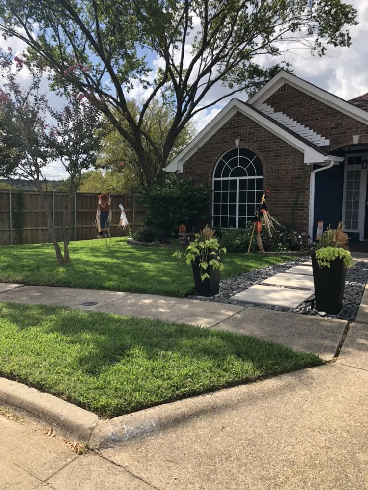 Expert outdoor landscaping with custom design across Dallas, TX - Four Season Mowing