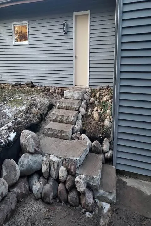 Expert yard maintenance in Delavan, WI by Four Seasons Home Care