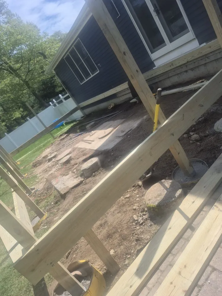 Top-rated landscape installation with custom design in Cranston, RI by Four Seasons Landscape and Construccion