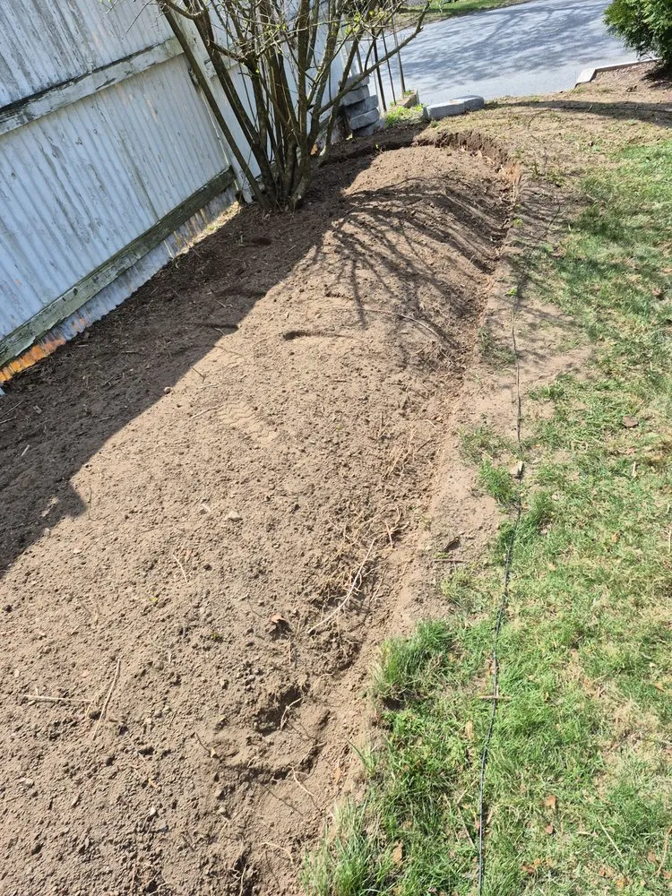 Local outdoor landscaping for year-round maintenance across Cranston, RI - Four Seasons Landscape and Construccion