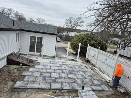 Four Seasons Landscape and Construccion