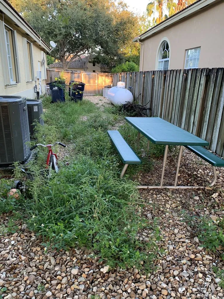 Reliable yard cleanup service with custom design in Three Lakes, FL by Four Seasons Landscape Architecture