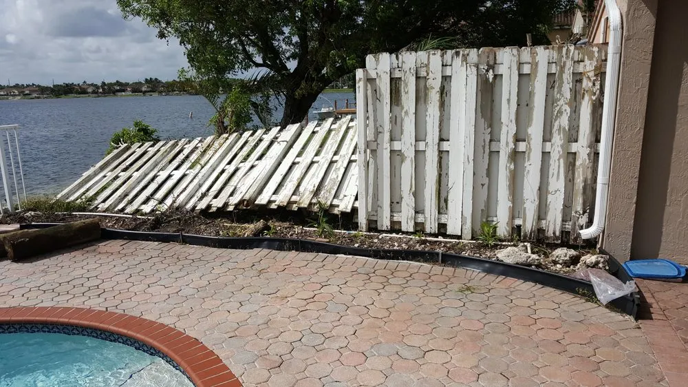 Professional lawn mowing service experts serving Three Lakes, FL - Four Seasons Landscape Architecture