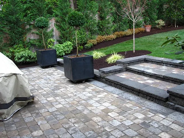 Professional landscape design experts serving Woodinville, WA - Four Seasons Landscape Construction and Lawn Care