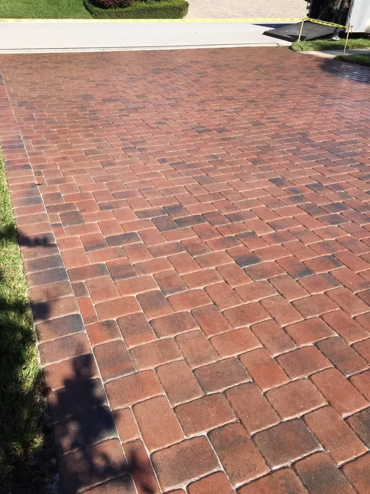 Custom yard cleanup service for residential properties in Crestwood, KY by Four Seasons Landscape Management