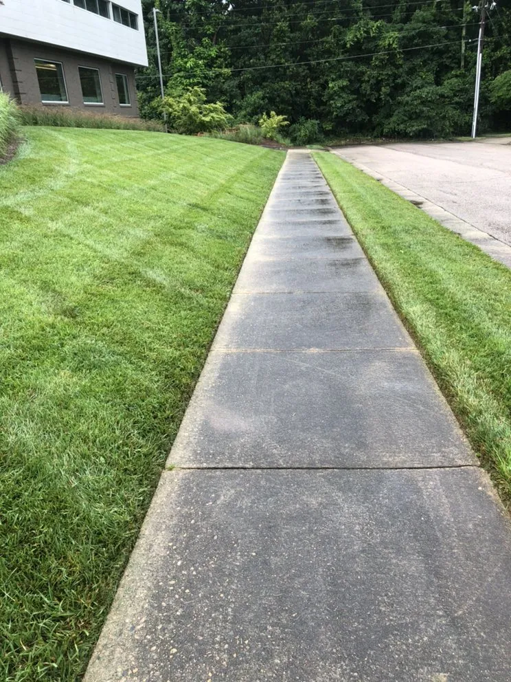 Reliable outdoor landscaping in Raleigh, NC - Four Seasons Landscaping and Maintenance