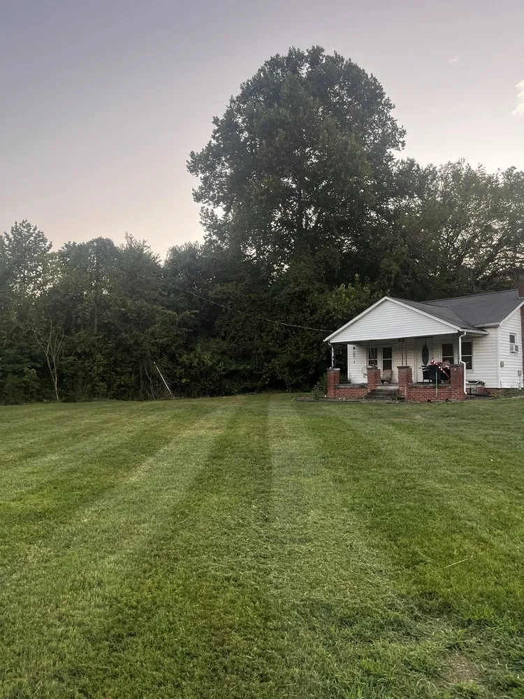 Professional landscape design experts serving Maynardville, TN - Four Seasons Landscaping